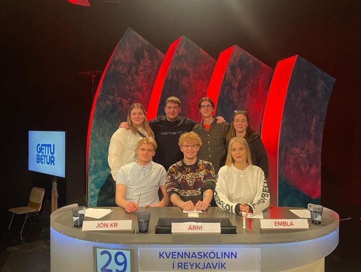 Keppendur ásamt þjálfurum sínum. Efri röð f.v. Hekla Sól Hafsteinsdóttir, Hafsteinn Breki Gunnarsson&hellip;