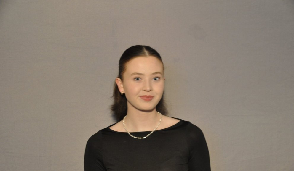 Kvenskælingur í landsliðinu í eðlisfræði