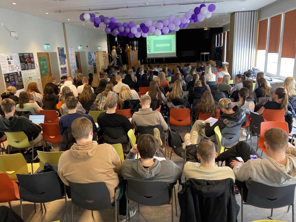 Nemendur héldu ráðstefnu