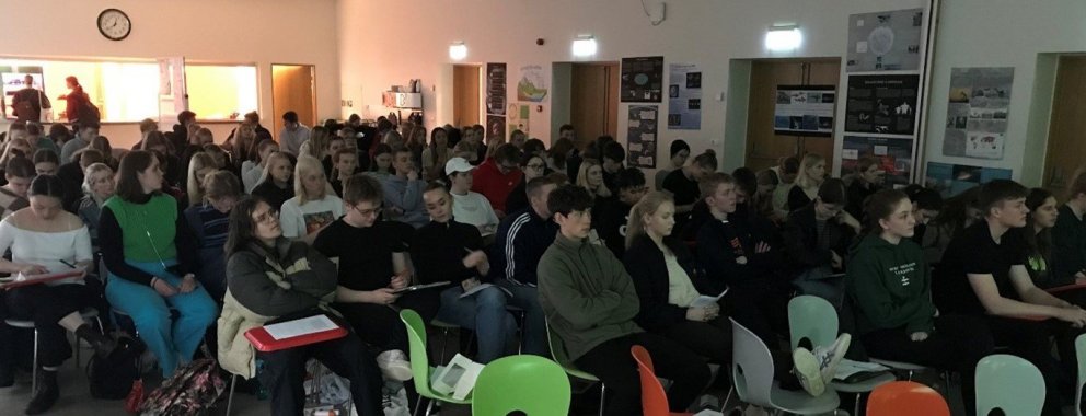 Ráðstefna á vegum 3. árs nema á náttúruvísindabraut