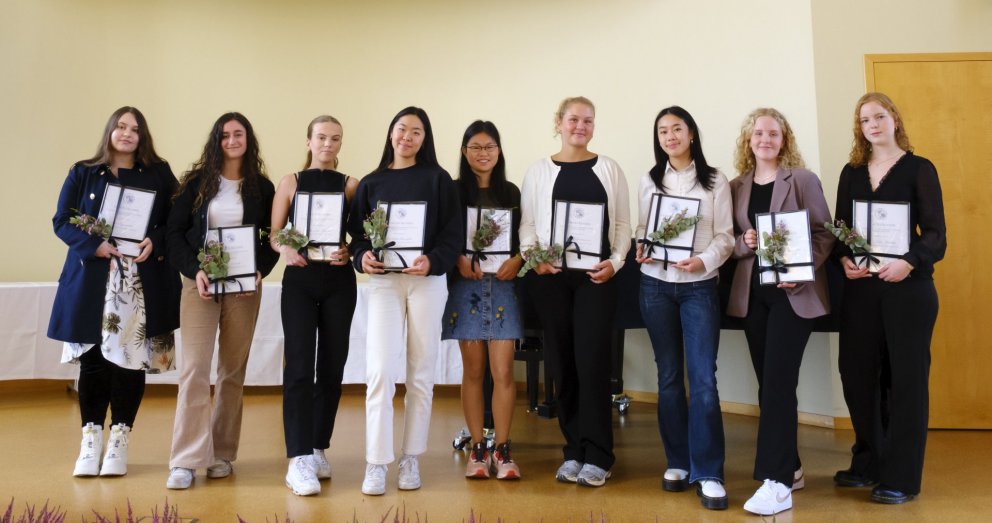 Okkar frábæru konur í hátíðarsal Háskóla Íslands. Birt með leyfi HÍ.