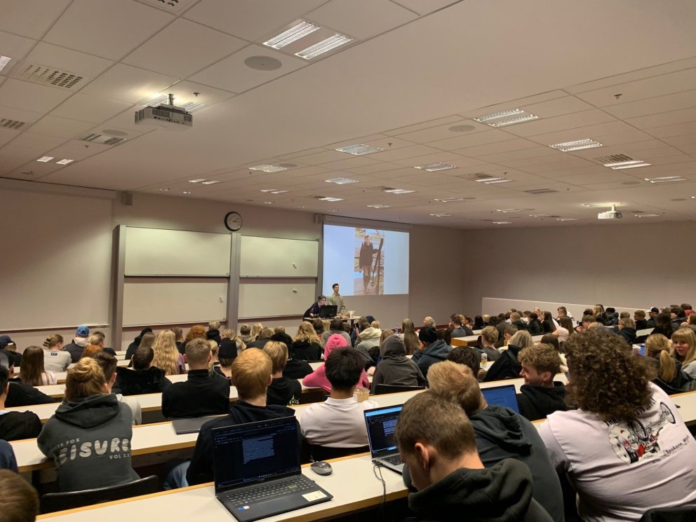 Djamm, MeToo-bylgja og hinseginleiki