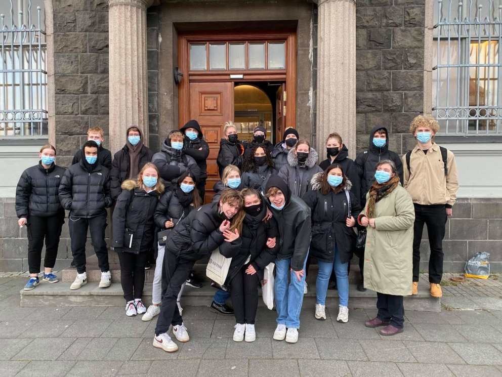 Lögfræðinemar í göngutúr um miðborgina