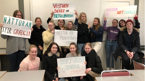 Undirbúningur fyrir föstudagsmótmæli á Austurvelli v/loftlagsmála