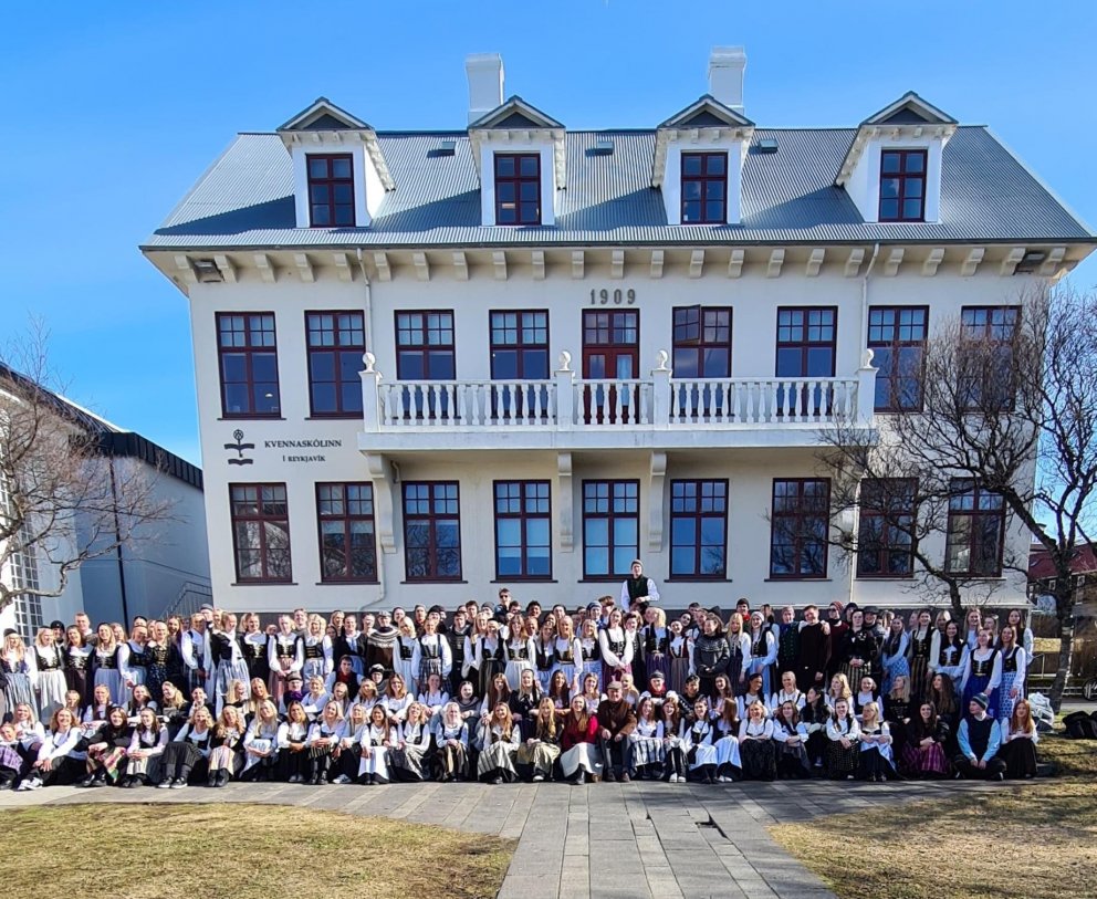 Ógleymanlegur peysufatadagur