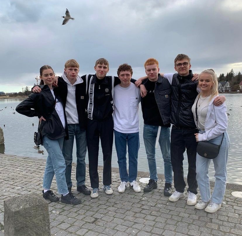 Brátt kveðjum við þessa flottu fulltrúa sem myndað hafa miðstjórn Keðjunnar í vetur.