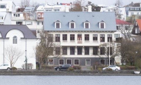 10. bekkingar heimsóttu skólann