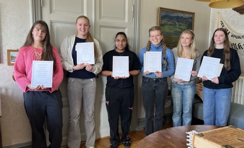 Frá vinstri: Charlotta Karen, Berta María, Þura Bryndís, Karen, Erna Magnea og Lilja Dís.