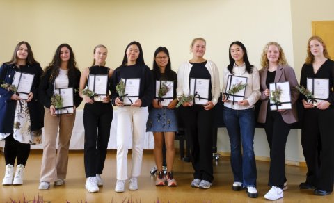 Okkar frábæru konur í hátíðarsal Háskóla Íslands. Birt með leyfi HÍ.