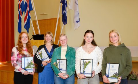 Stúdentar úr Kvennó hlutu styrki úr Afreks- og hvatningarsjóði HÍ