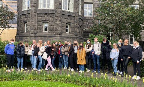 Ekki alltaf í kennslustofunni!