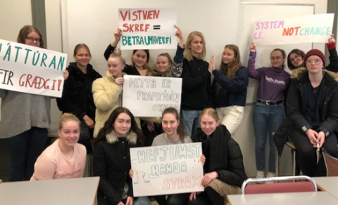 Undirbúningur fyrir föstudagsmótmæli á Austurvelli v/loftlagsmála