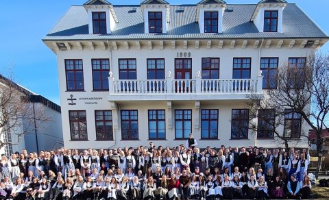 Ógleymanlegur peysufatadagur